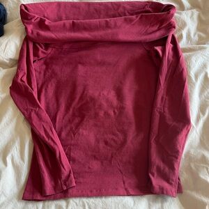 Abercrombie & Fitch Long- Sleeve Off the Shoulder Top